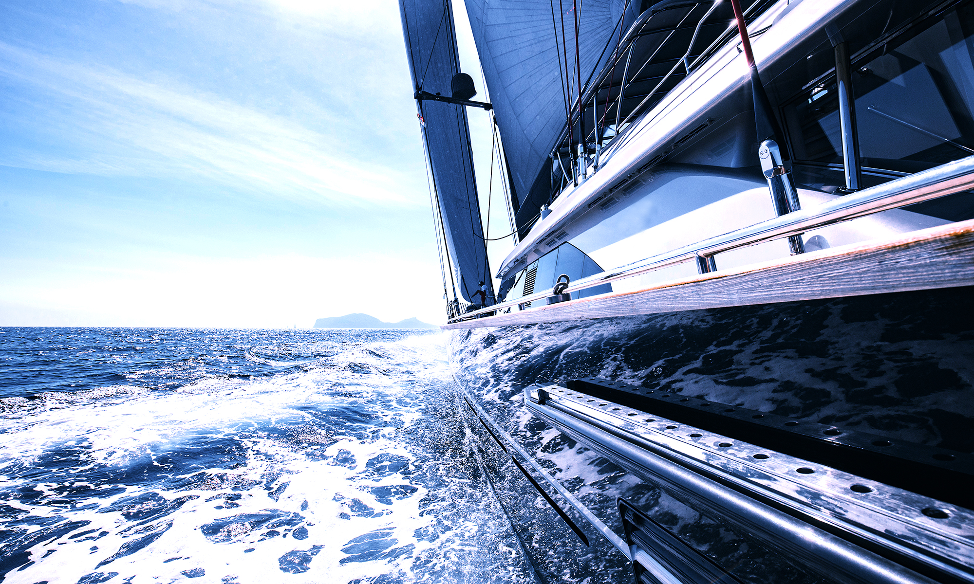 Sailing custom boat covers